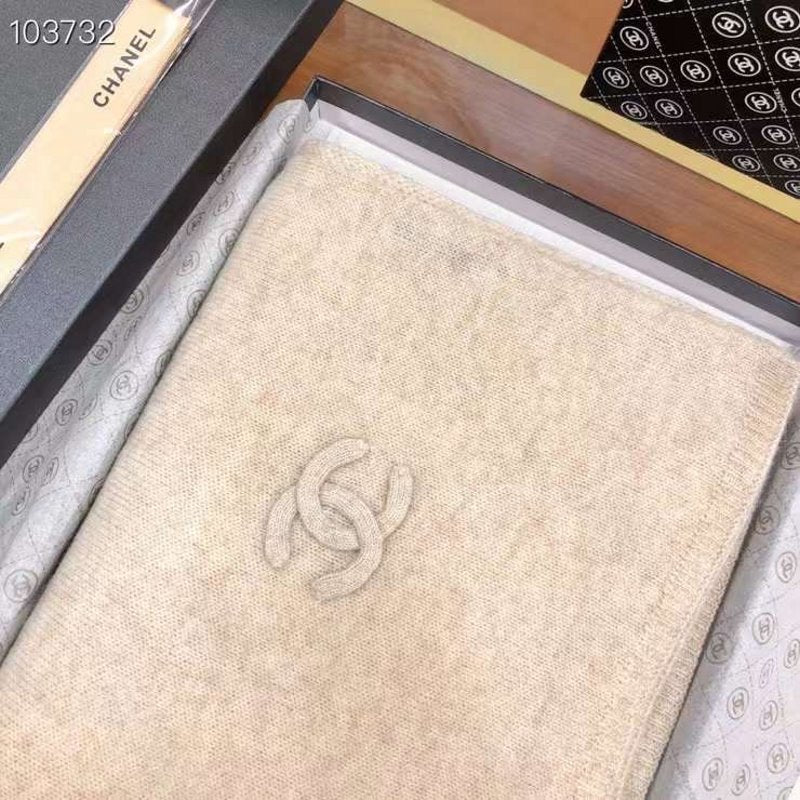 Chanel Goatee Scarf SS001228