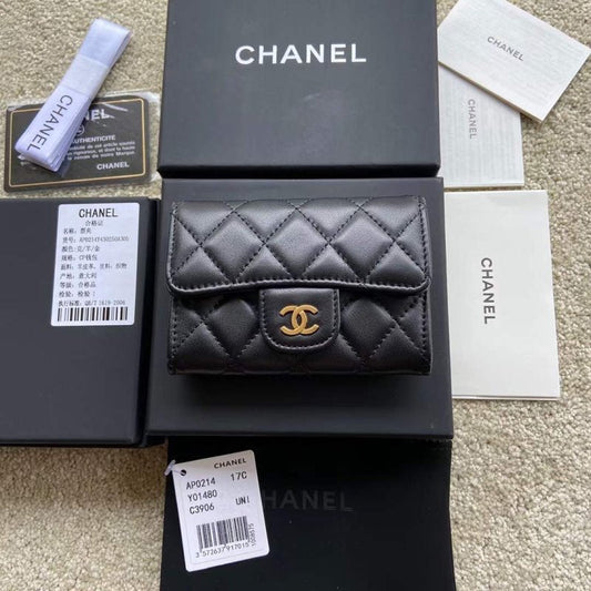 Chanel Leather Wallet WB001278