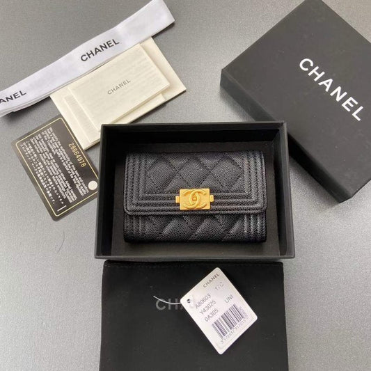 Chanel Leather Wallet WB001281