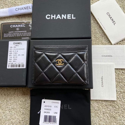 Chanel Leather Wallet WB001292