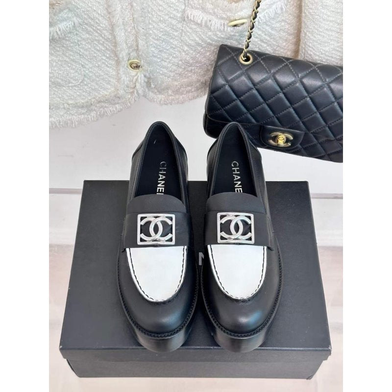 Chanel Loafers SH00064