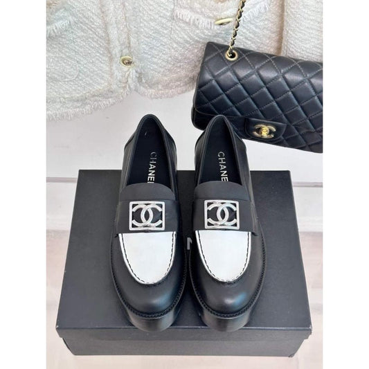 Chanel Loafers SH00064