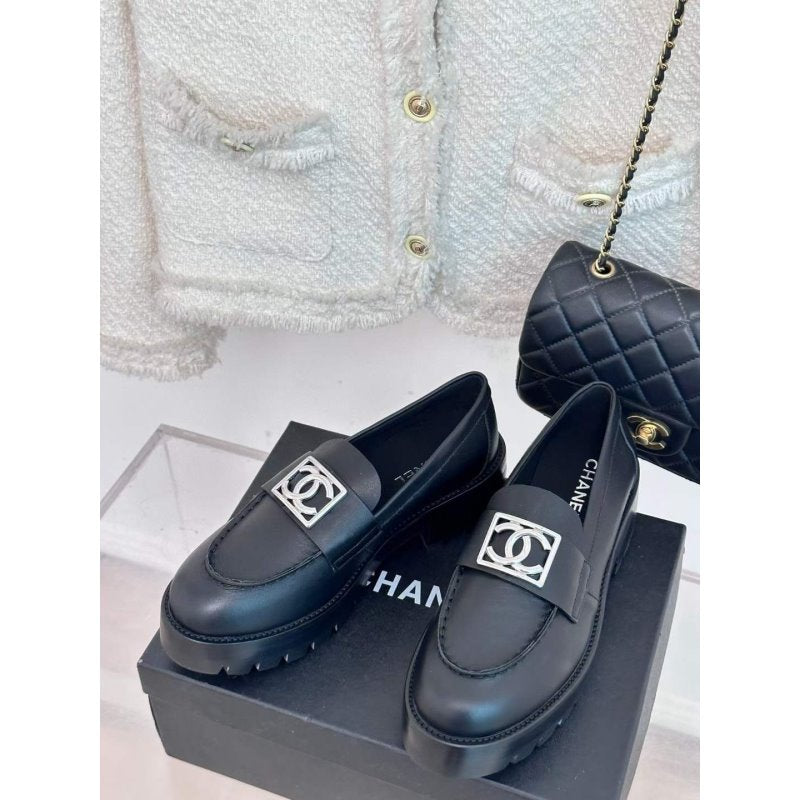 Chanel Loafers SH00065