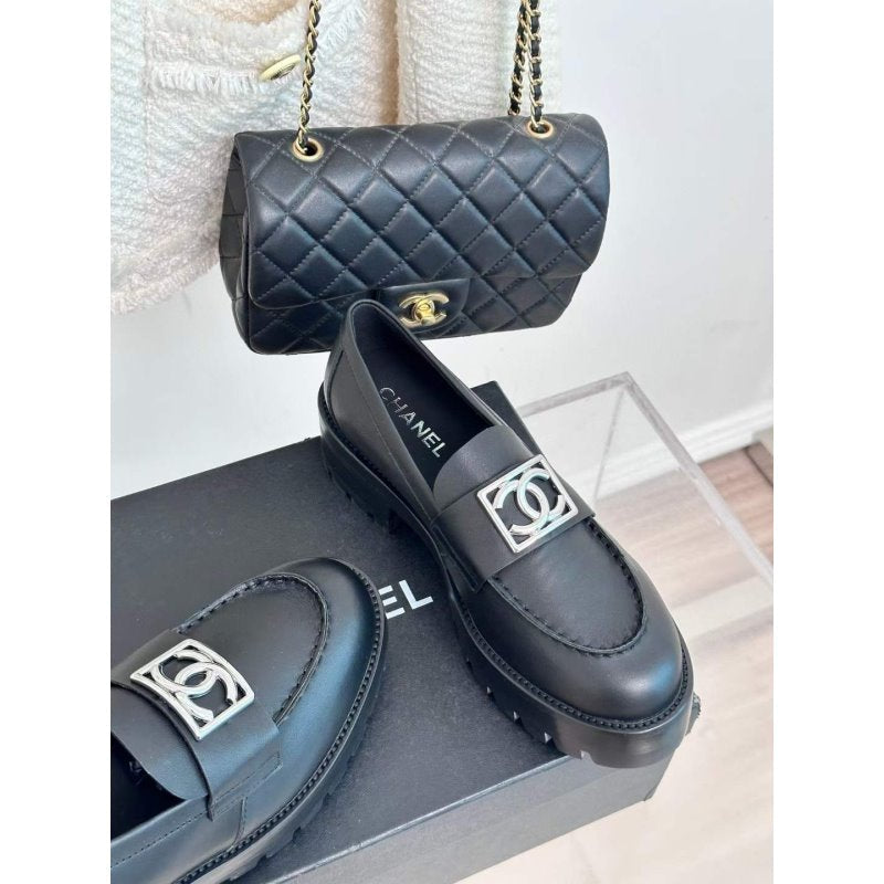 Chanel Loafers SH00065