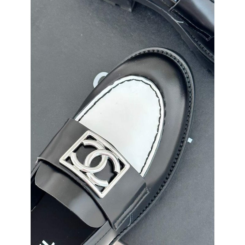Chanel Loafers SH00066