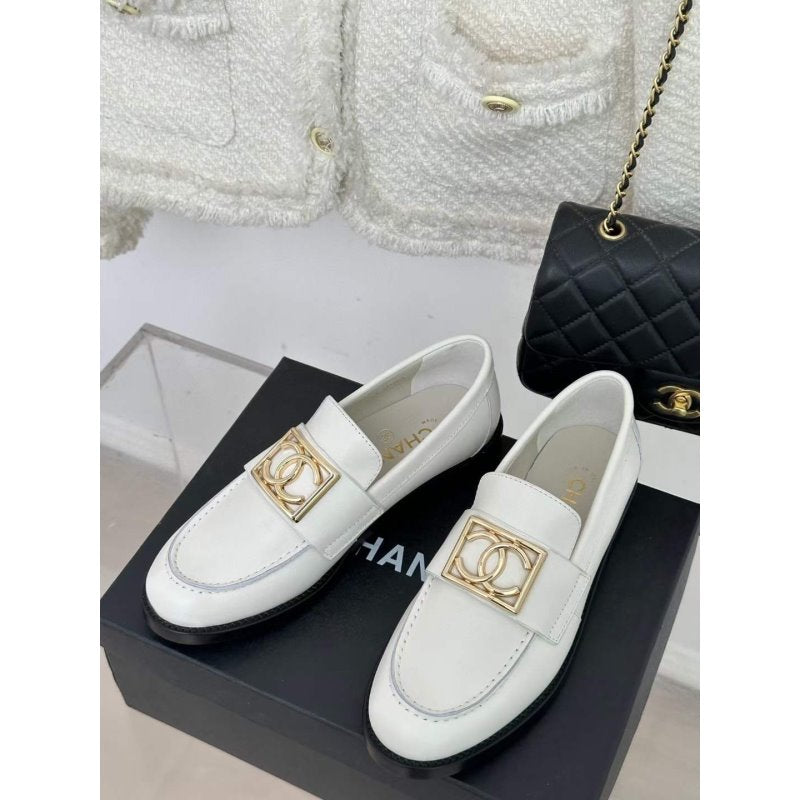 Chanel Loafers SH00069
