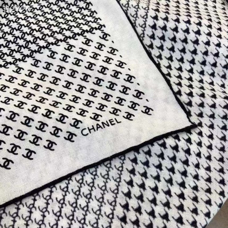 Chanel Silk and Cashmere Scarf SS001216