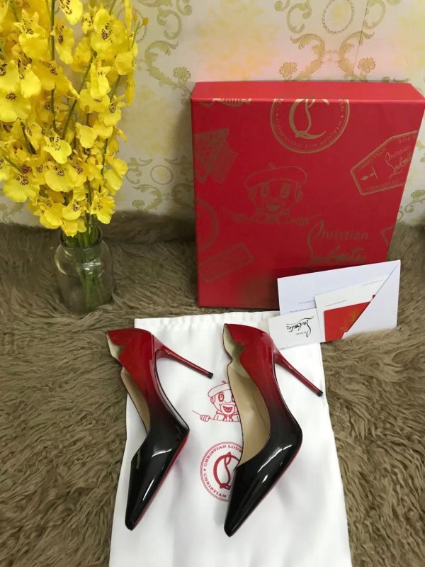 Christian Louboutin Heeled Pump SHS03014