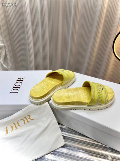 Dior  Classic Slippers SHS03595