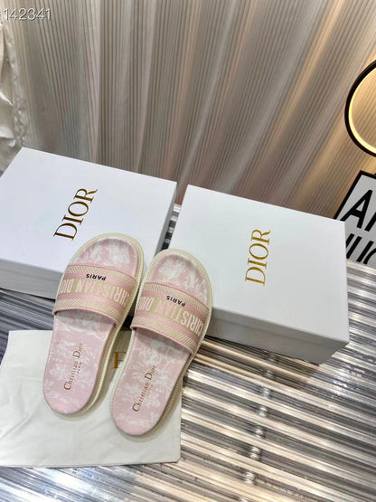 Dior  Classic Slippers SHS03596