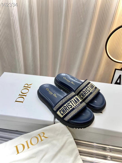 Dior  Classic Slippers SHS03602