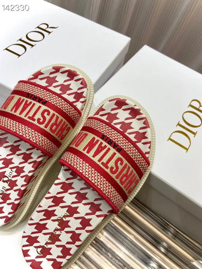 Dior  Classic Slippers SHS03605