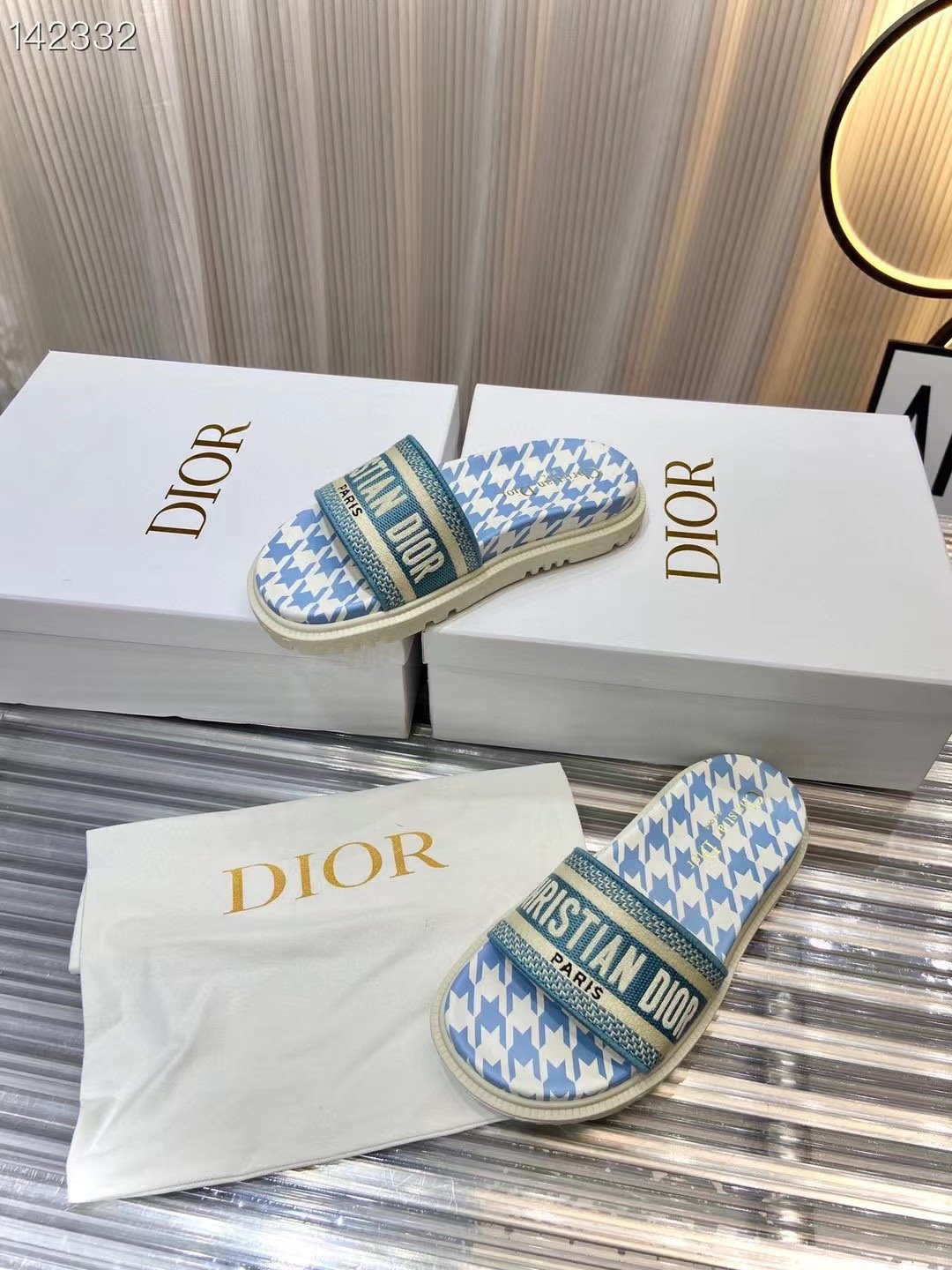 Dior  Classic Slippers SHS03607