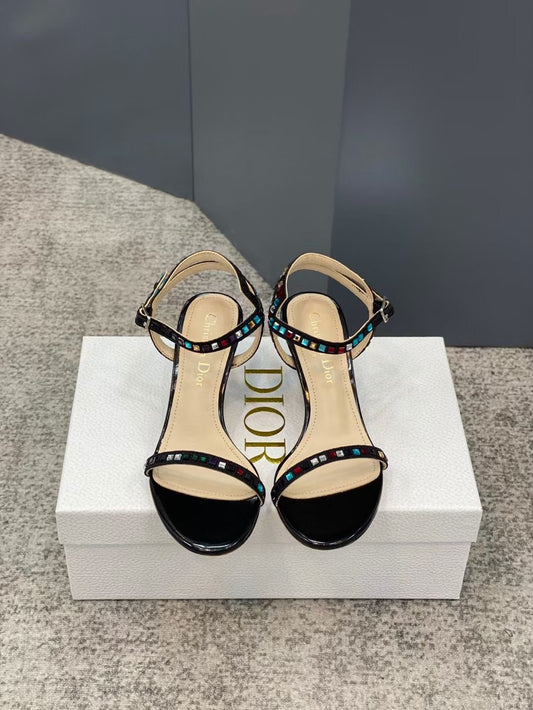 Dior  Emproidery Sandals SHS03564