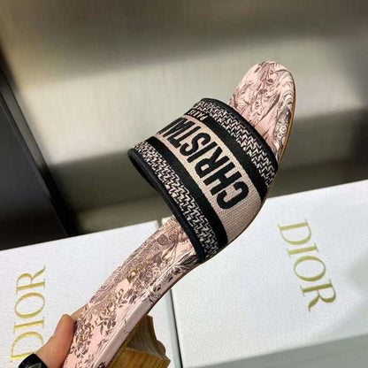 Dior Flat Sandals SHS05207