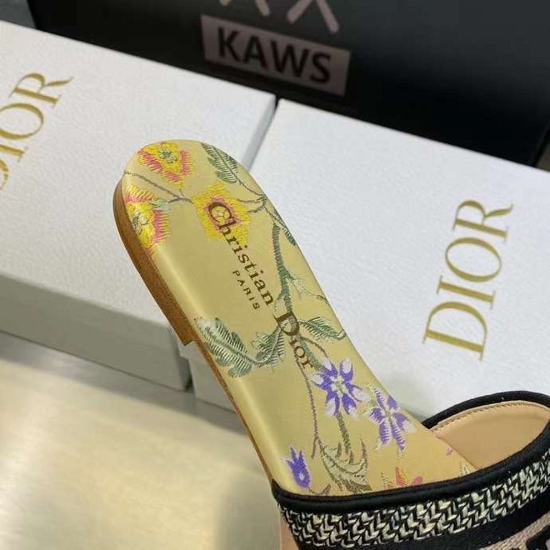 Dior Flat Sandals SHS05211