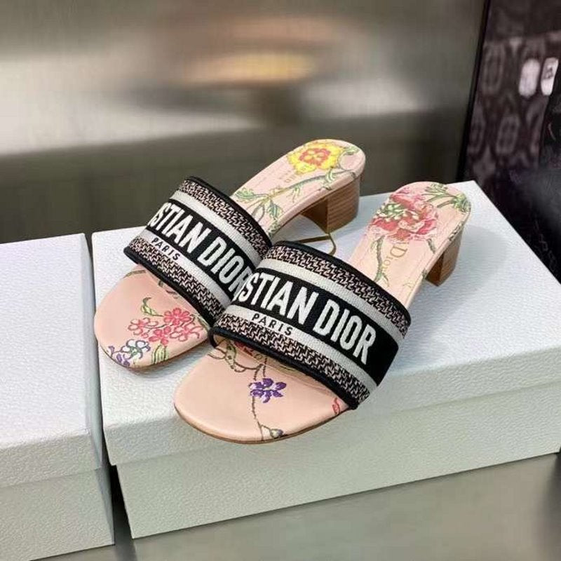 Dior Flat Sandals SHS05214