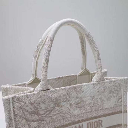 Dior Shopping Tote Bag BGMP1048