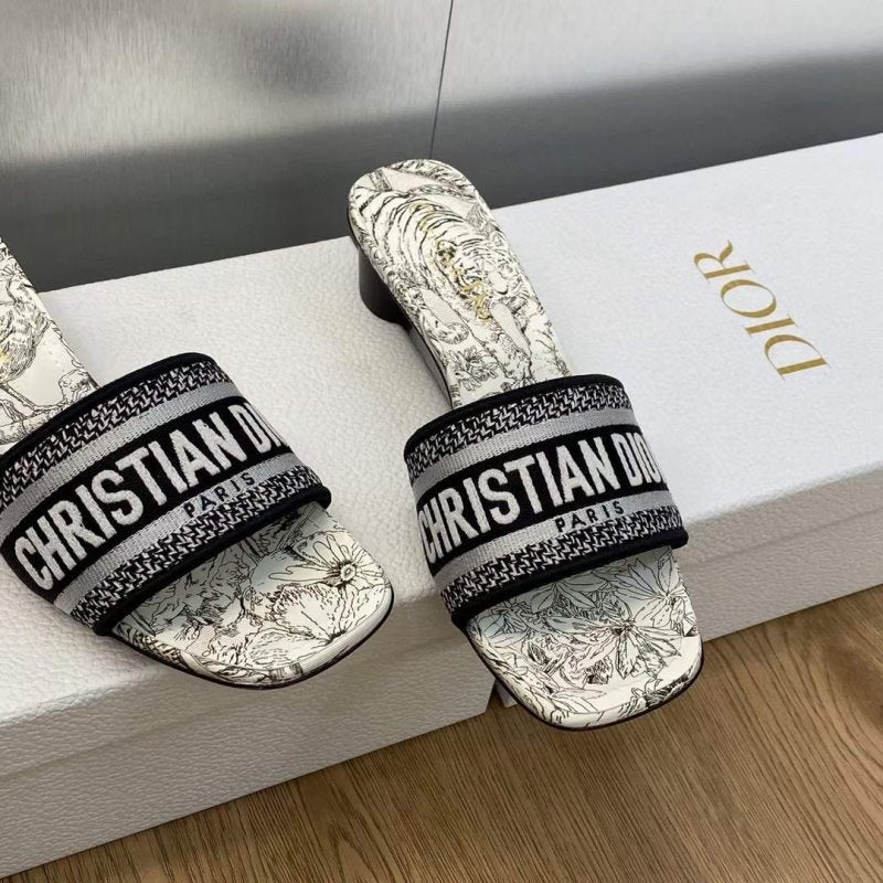 Dior Open Toed Slippers SH00155
