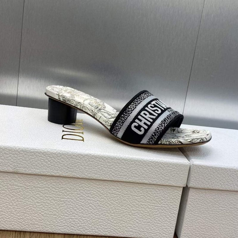 Dior Open Toed Slippers SH00155