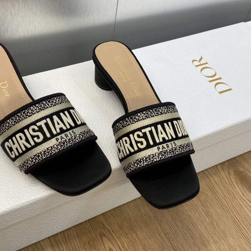 Dior Open Toed Slippers SH00156