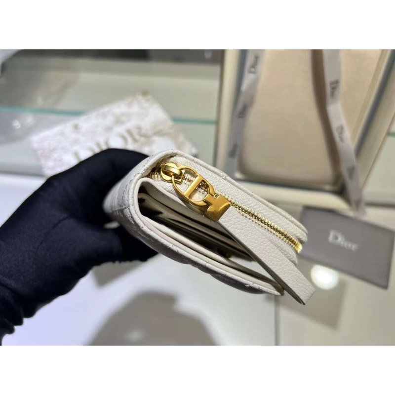 Dior Zipper Wallet WB001397