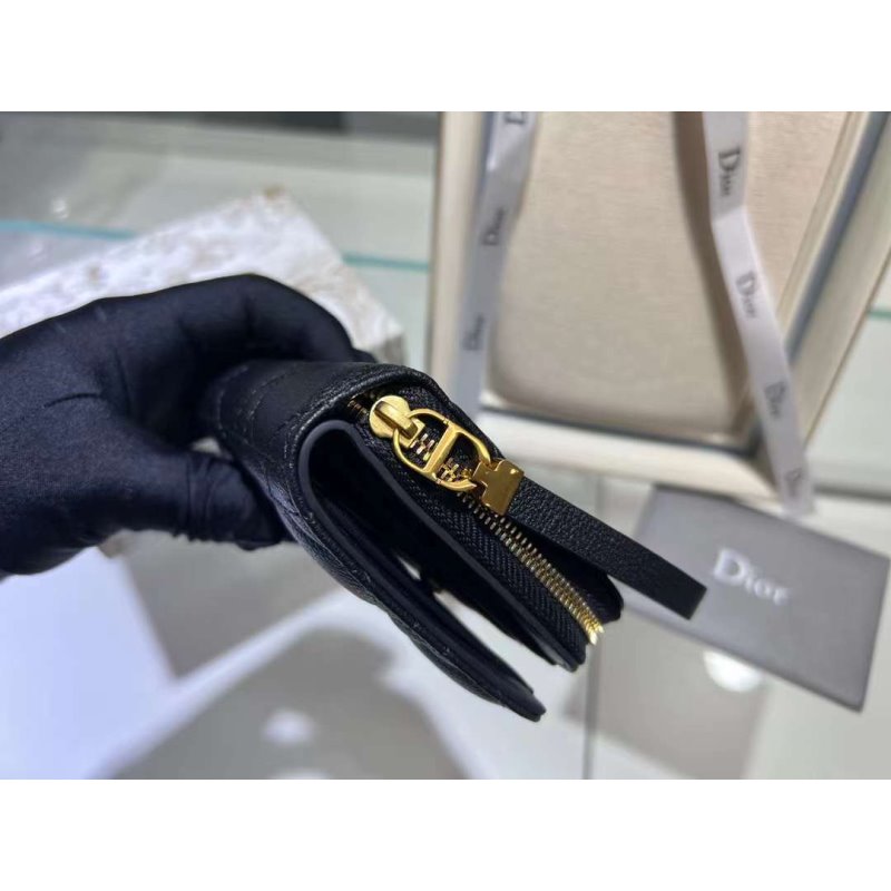 Dior Zipper Wallet WB001398