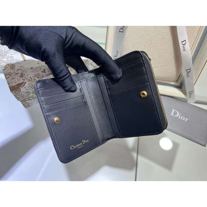 Dior Zipper Wallet WB001398