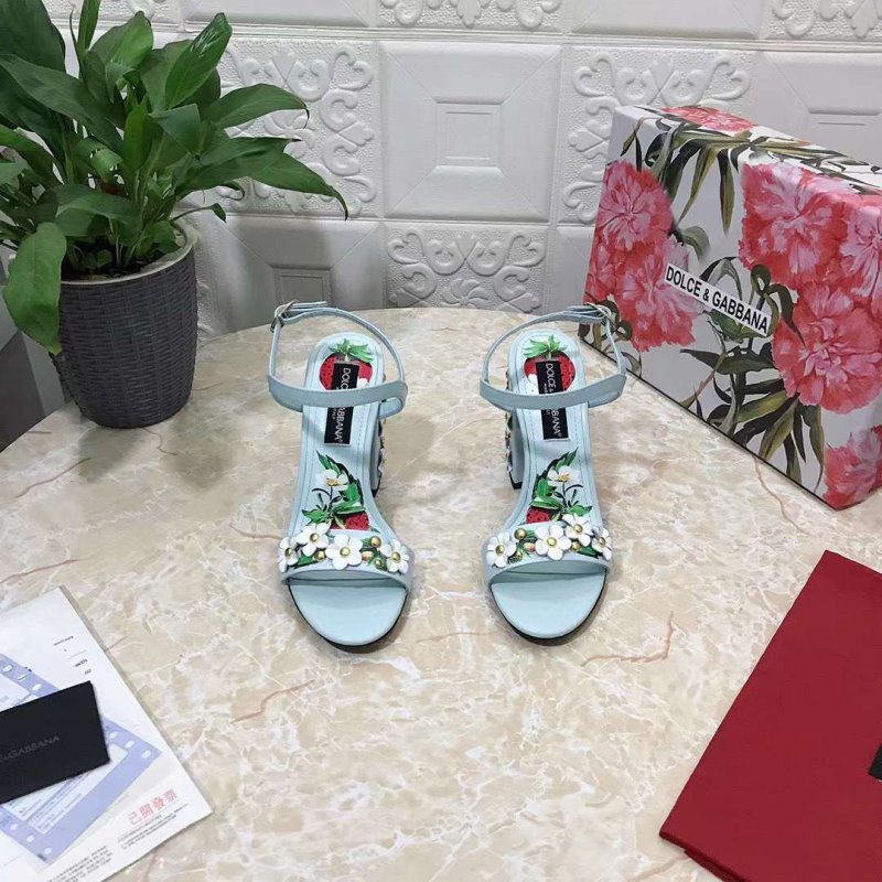 Dolce and Gabbana Flower Chunky Heel Sandals SHS05382