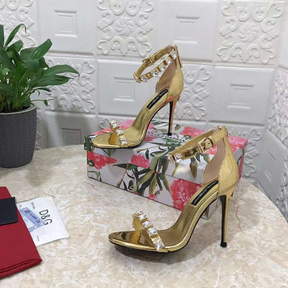 Dolce and Gabbana Flower Chunky Heel Sandals SHS05388