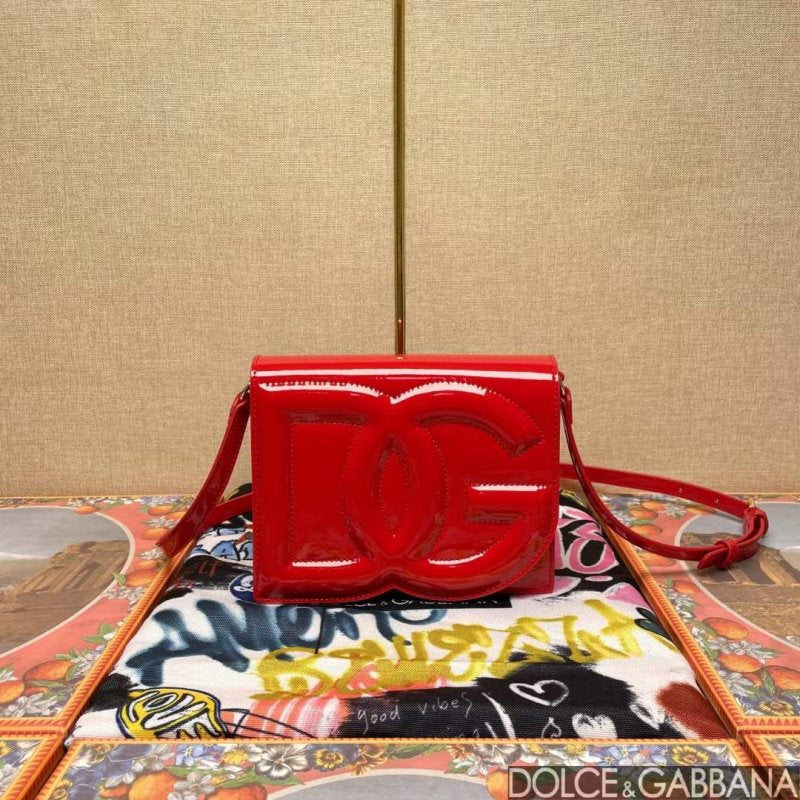 Dolce and Gabbana DG Logo Hand Bag BG02108
