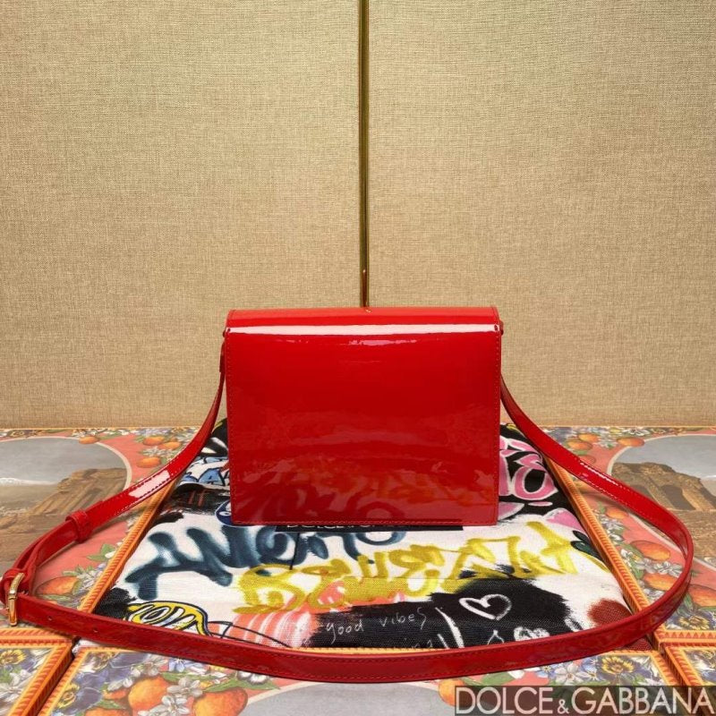 Dolce and Gabbana DG Logo Hand Bag BG02108