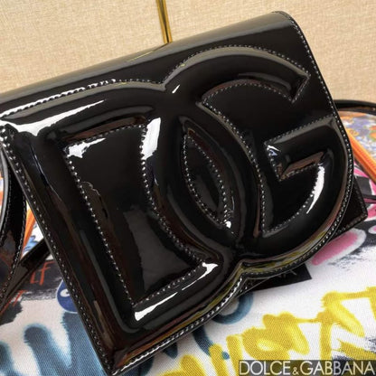 Dolce and Gabbana DG Logo Hand Bag BG02109