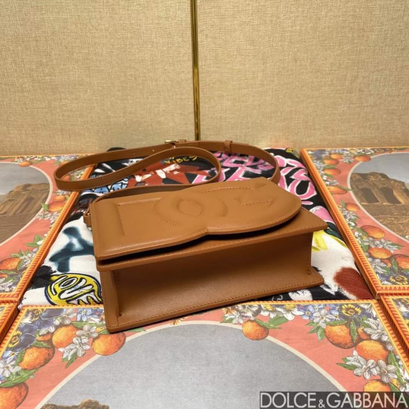 Dolce and Gabbana DG Logo Hand Bag BG02110
