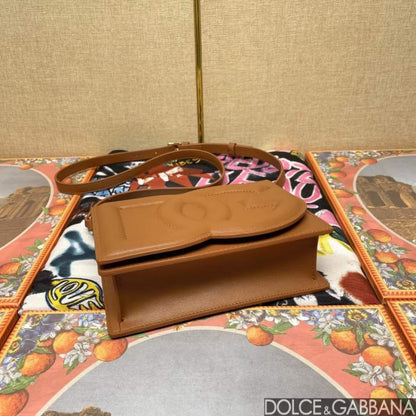 Dolce and Gabbana DG Logo Hand Bag BG02110