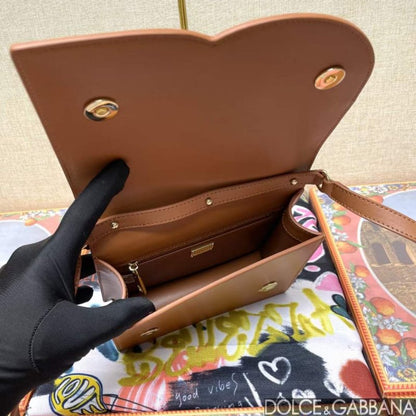 Dolce and Gabbana DG Logo Hand Bag BG02110