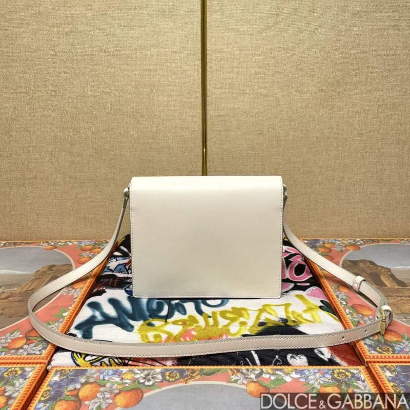 Dolce and Gabbana DG Logo Hand Bag BG02111