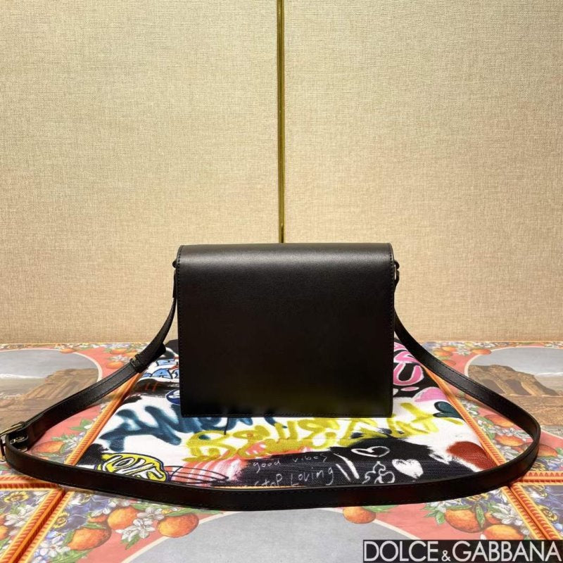 Dolce and Gabbana DG Logo Hand Bag BG02112