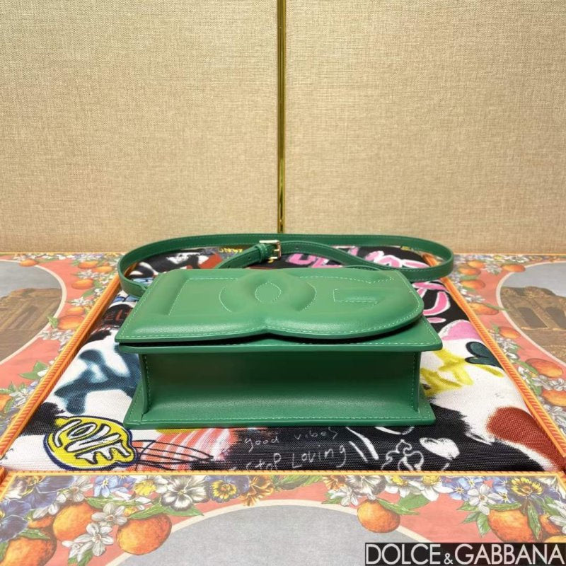 Dolce and Gabbana DG Logo Hand Bag BG02113