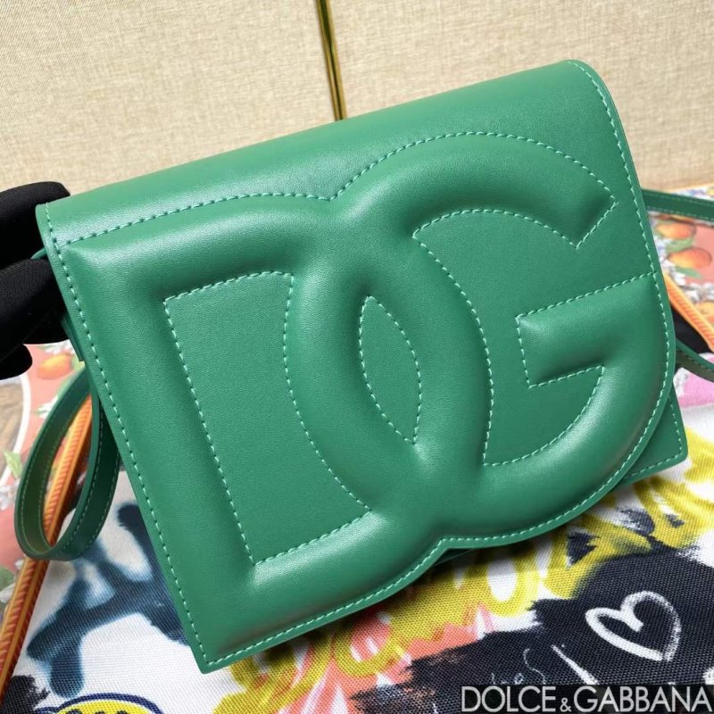 Dolce and Gabbana DG Logo Hand Bag BG02113