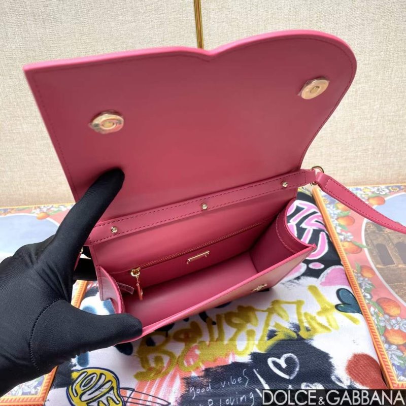 Dolce and Gabbana DG Logo Hand Bag BG02114
