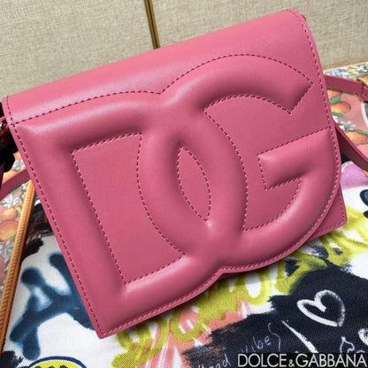 Dolce and Gabbana DG Logo Hand Bag BG02114