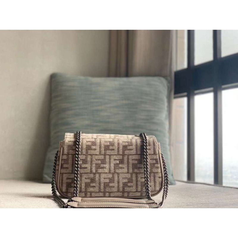 Fendi Baguette Hand Bag BGMP1615