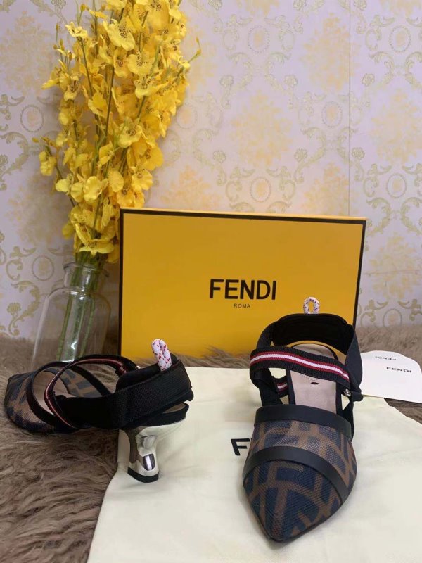 Fendi Brown Heeled Sandals SHS02557