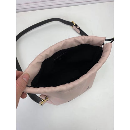 Fendi Bucket Bag BFND10027