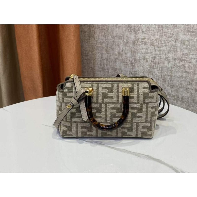 Fendi By the way Shoulder Bag BGMP1060