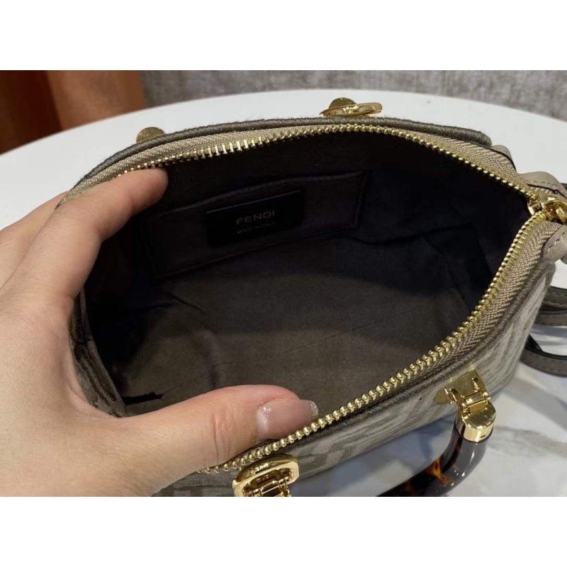 Fendi By the way Shoulder Bag BGMP1060