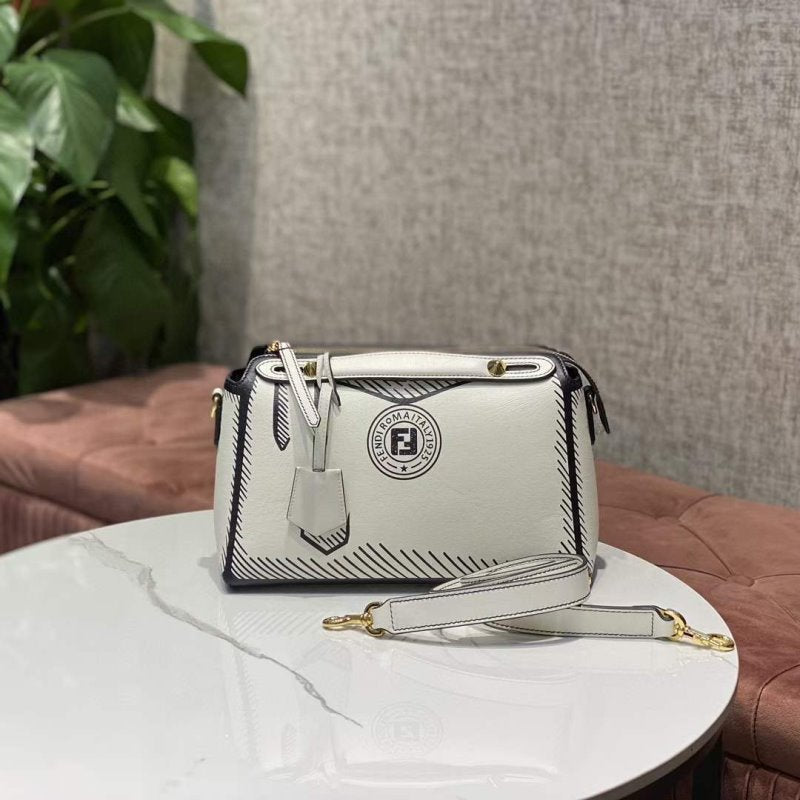 Fendi By the way Shoulder Bag BGMP1070