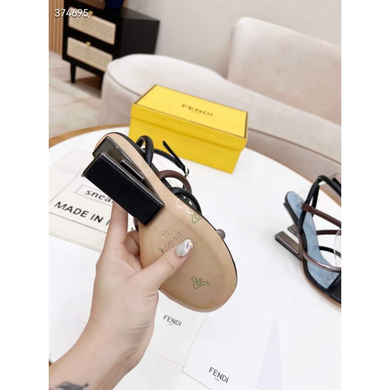 Fendi Cross Strap Sandals SHS05128