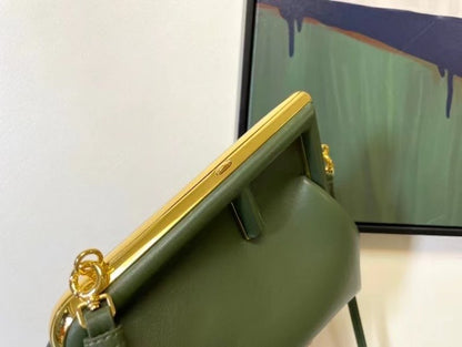 Fendi Green Leather Bag BFND9948